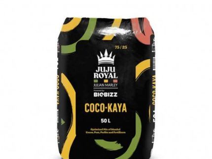 COCO·KAYA, ¡la elección perfecta para un crecimiento puro y alegre! Este sustrato de coco, listo para usar y ligeramente fertilizado, no sólo es aireado, sino que retiene toda la humedad necesaria para que tus plantas prosperen.