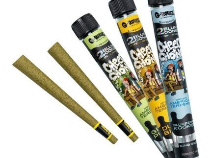 La revolución en el papel de liar ha llegado con los Blunts CBD de G-Rollz. Este innovador wrap ha sido elaborado con flores de CBD y contiene terpenos infusionados, garantizando una experiencia relajante y equilibrada en cada una de tus sesiones