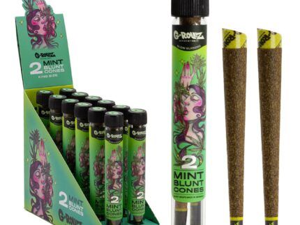 Estos conos G-Rollz de edición limitada están hechos de hojas de menta, lo que proporciona una combustión lenta y un aroma naturalmente refrescante.