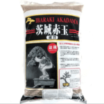 SUSTRATO AKADAMA IBARAKI DOBLE LINEA ROJA (GRANO MEDIO) (5-8MM) 14L