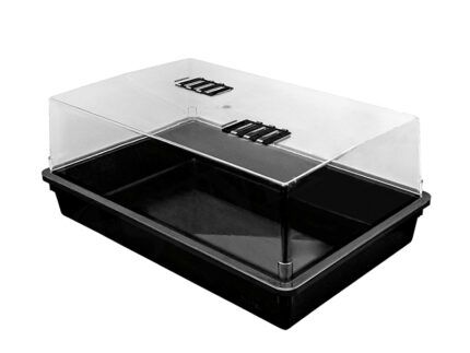 Mini invernadero profesional, 58 x 38 x 24 cm, contiene bandeja base y cubierta transparente. La cubierta contiene dos ventanillas regulables para una correcta aireación. Material resistente y duradero.